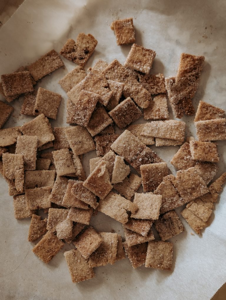 Homemade Cinnamon Crispy Squares